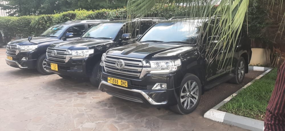premium luxury car rental
