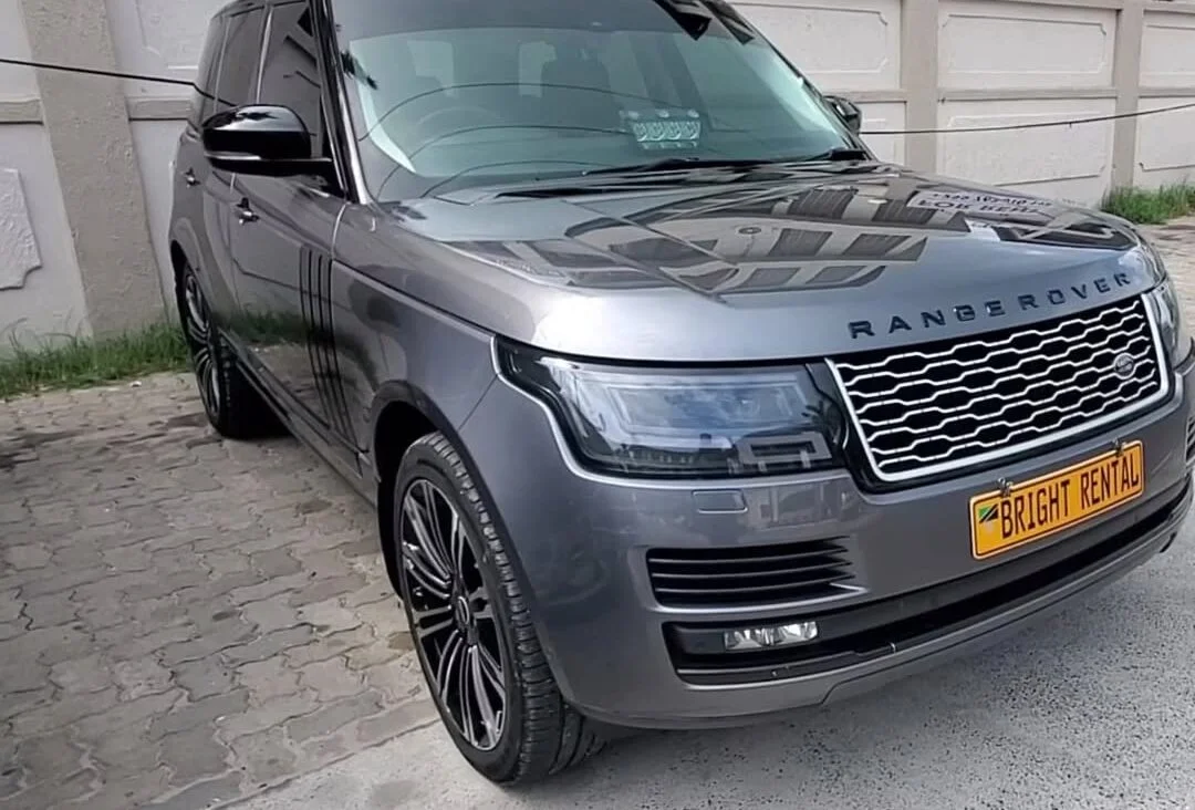 Hire Range Rover Autobigraphy V.I.P Transport